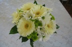 buchet jerbera crizanteme santini (1)