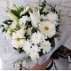 Aranjament  funerar din flori albe