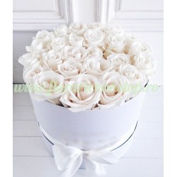 Cutie 21 trandafiri albi