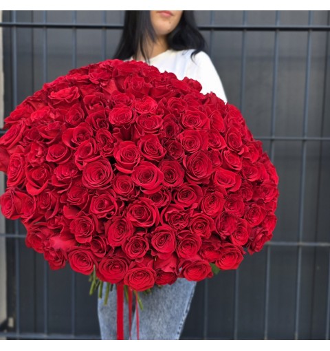 Buchet 101 trandafiri rosii