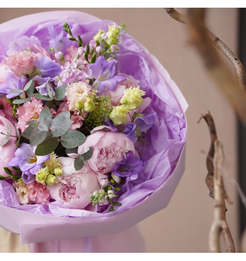 Buchet Lilac Poetry