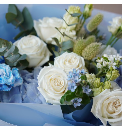 Buchet Powder Blue